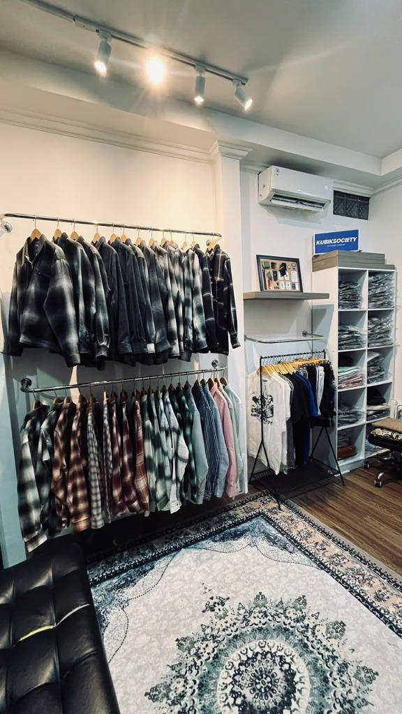 Offline Store Kubik Society 1